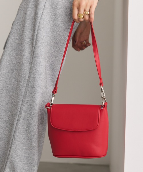 Aunt Marie's(アントマリーズ)の「2WAYフラップスクエアミニショルダー/ハンドバッグ(ショルダーバッグ・レディース・ホワイト/ブラック/シルバー/レッド・FREE)」の18枚目の写真