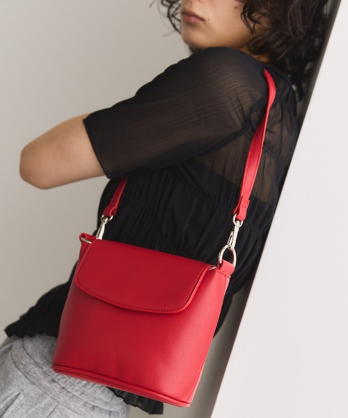 Aunt Marie's(アントマリーズ)の「2WAYフラップスクエアミニショルダー/ハンドバッグ(ショルダーバッグ・レディース・ホワイト/ブラック/シルバー/レッド・FREE)」の19枚目の写真