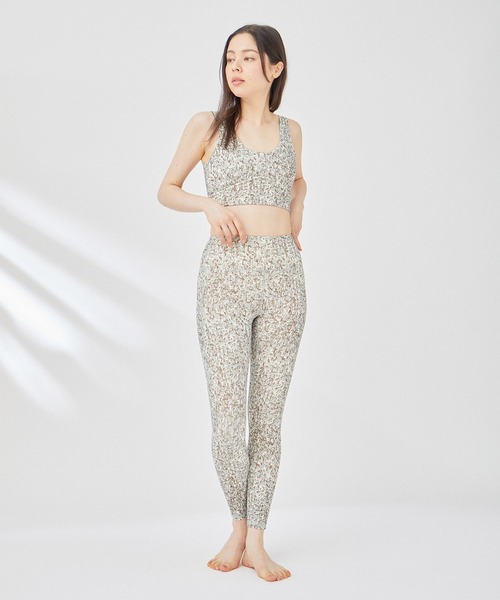 VARLEY（バーレイ）の「【Varley】FORM ELSIE スポーツブラトップ（ブラジャー・レディース・グリーン系その他2・S）」の10枚目の写真