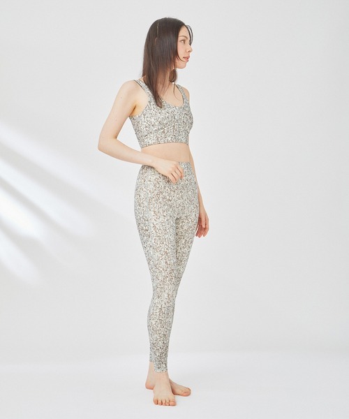 VARLEY（バーレイ）の「【Varley】FORM ELSIE スポーツブラトップ（ブラジャー・レディース・グリーン系その他2・S）」の12枚目の写真