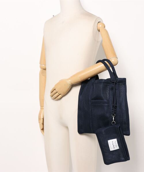 Scrap Book（スクラップブック）の「【Scrap Book】ダブルメッシュトート（ショルダーバッグ・レディース・ピンク/ネイビー/シルバー・FREE）」の17枚目の写真