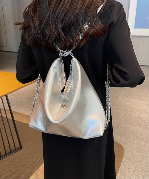 gossip!ロサンゼルス(ゴシップロサンゼルス)の「3wayトートバッグ/ショルダーバッグ/リュックサック/ A4収納可能(トートバッグ・レディース・オフホワイト/シルバー/ブラック・FREE)」の10枚目の写真