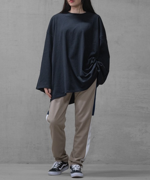 JOHN'S CLOSET(ジョンズクローゼット)の「【40I】アソートパターン サイドライン トラックパンツ(スウェットパンツ・メンズ・ブラック系1/ブラック系2/ブラック系3/ブラック系4/グレー系1/グレー系2/ネイビー系1/ブラウン系1/ベージュ系1・MEDIUM/X-LARGE/LARGE)」の13枚目の写真