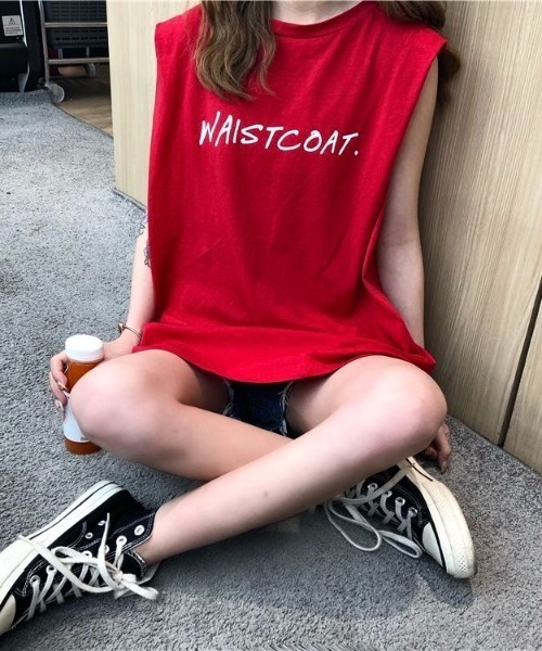 SHEENA(シーナ)の「フレンチスリーブロゴTシャツ(Tシャツ/カットソー・レディース・ブラック/ホワイト/レッド/グレー/ネイビー・M)」の10枚目の写真