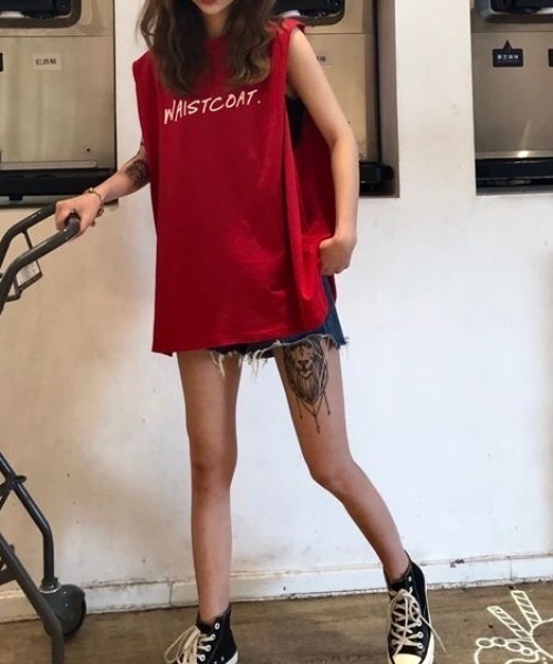 SHEENA(シーナ)の「フレンチスリーブロゴTシャツ(Tシャツ/カットソー・レディース・ブラック/ホワイト/レッド/グレー/ネイビー・M)」の13枚目の写真