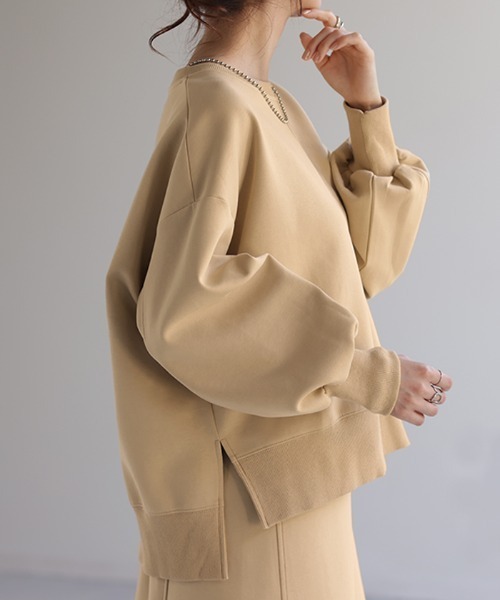 美品　定価3.3万　AKIKOAOKI マットスウェットトップス AKIKOAOKI（アキコアオキ）の「【AKIKOAOKI/アキコアオキ】マット