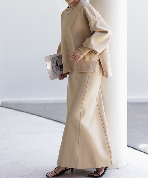 HUG.U（ハグユー）の「【セットアップ可】ドルマンスウェットトップス（スウェット・レディース・ベージュ/ライトグレー/ブラック/アイボリー・FREE）」の13枚目の写真