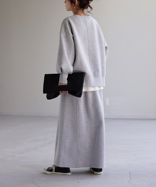 HUG.U（ハグユー）の「【セットアップ可】ドルマンスウェットトップス（スウェット・レディース・ベージュ/ライトグレー/ブラック/アイボリー・FREE）」の21枚目の写真