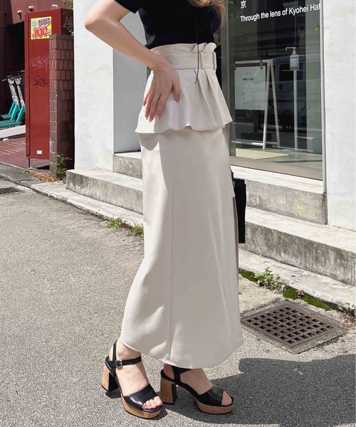 INGNI（イング）の「コルセットドッキングスリットナロー／スカート（スカート・レディース・チャコールグレー/ライトベージュ/ブラック・FREE）」の21枚目の写真