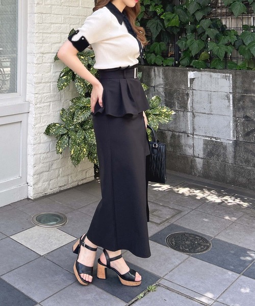 INGNI（イング）の「コルセットドッキングスリットナロー／スカート（スカート・レディース・チャコールグレー/ライトベージュ/ブラック・FREE）」の11枚目の写真