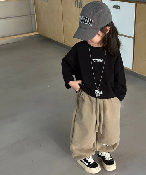 aimoha(アイモハ)の「【aimoha-KIDS-】ワイドカーゴパンツ(カーゴパンツ・キッズ・ブラック/チョコ/ベージュ・90/100/110/120/130)」の5枚目の写真