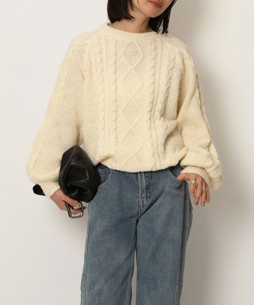 NOAHL（ノアル）の「【NOAHL】ケーブルニット（ニット/セーター・レディース・ブルー/チャコールグレー/グレイッシュベージュ/アイボリー/ブラック/ベージュ/ライトグリーン/ピンク/ブラウン/イエロー/カーキ・FREE/S）」の12枚目の写真