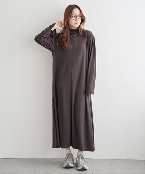 LBC（エルビーシー）の「リブカットソーワンピース（ワンピース・レディース・チャコールグレー/ブラック・M）」の9枚目の写真