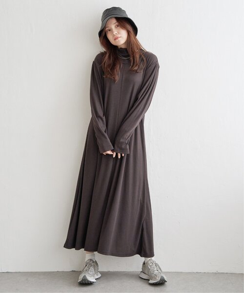 LBC（エルビーシー）の「リブカットソーワンピース（ワンピース・レディース・チャコールグレー/ブラック・M）」の10枚目の写真