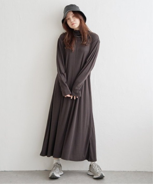 LBC（エルビーシー）の「リブカットソーワンピース（ワンピース・レディース・チャコールグレー/ブラック・M）」の5枚目の写真