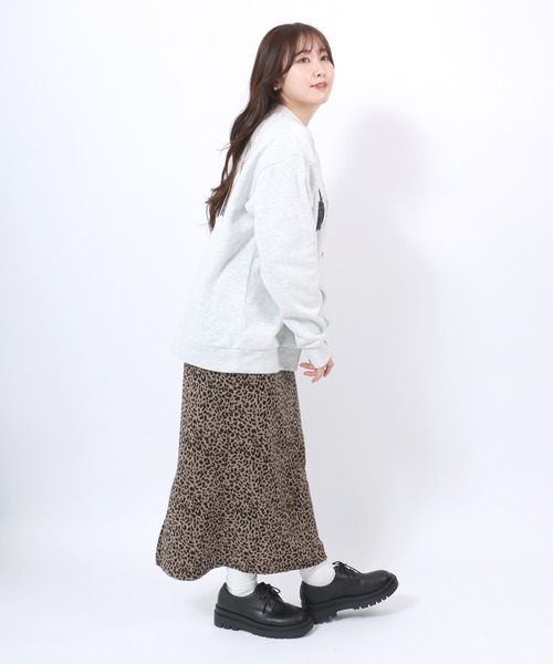Salong hameu(サロン ハミュー)の「神保町にゃんこ堂 猫プリントスウェットトレーナー メンズ レディース ユニセックス(スウェット・レディース・ホワイト系その他2/カーキ/ホワイト系その他/ホワイト/ブラック/グレー系その他・M/XL/L)」の14枚目の写真