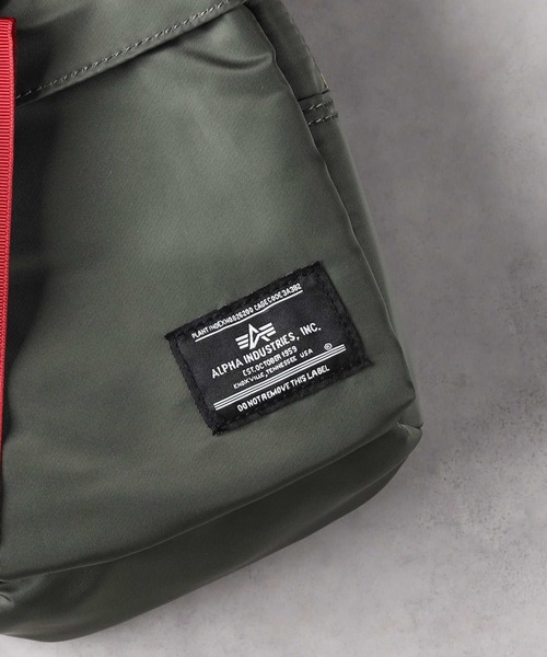 Alpha Industries（アルファインダストリーズ）の「【ALPHA】ミニショルダー（ショルダーバッグ・メンズ・ダークグレー/ブラック・ONE SIZE）」の9枚目の写真