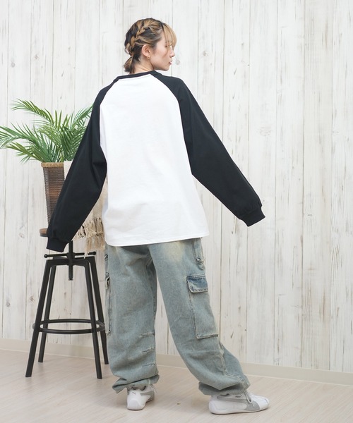 TOY MACHINE(トイ マシーン)の「【ムラサキスポーツ限定】 TOY MACHINE/トイマシーン ロンT/長袖ティシャツ オーバーサイズ ラグランロンティ MTMPFLT11(Tシャツ/カットソー・レディース・ホワイト×ブラック/ホワイト×ネイビー・M/L)」の6枚目の写真