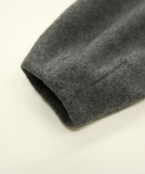 and it_（アンドイット）の「フェイクウールボリュームスリーブショートブルゾン（ブルゾン・レディース・ブラック/チャコール・M）」の15枚目の写真