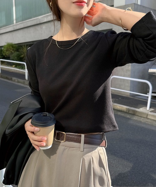 andme(アンドミー)の「【新色追加】テレコリブショート丈クルーネックトップス(Tシャツ/カットソー・レディース・ブラック/杢グレー/オフホワイト/チャコールグレー/ブラウン・M/L)」の3枚目の写真