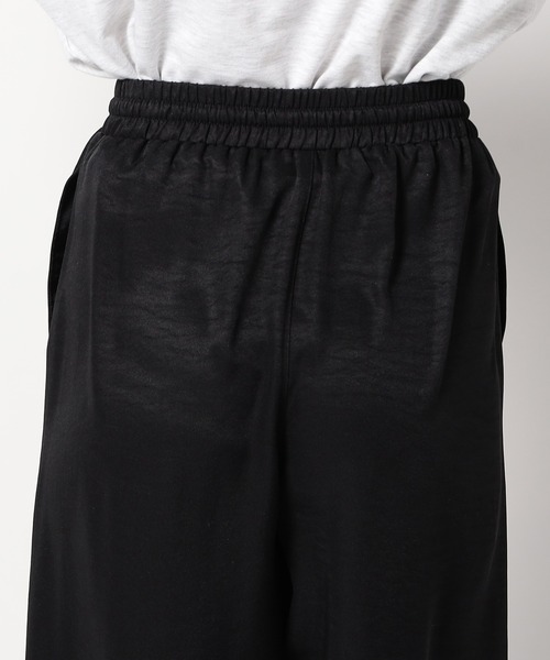 Grand PARK（グランドパーク）の「光沢ありヴィンテージツイル　イージーパンツ（その他パンツ・レディース・ブラック/チャコールグレー/グレイッシュベージュ・LARGE/MEDIUM）」の8枚目の写真