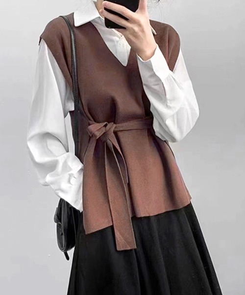 Miniministore（ミニミニストア）の「ベルト付きニットベストニットジレVネック（ベスト・レディース・アイボリー/オリーブ/テラコッタ/ブラック/グレー/ネイビー・FREE）」の20枚目の写真