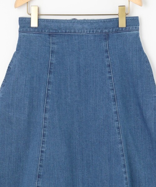 組曲(クミキョク)の「ライトデニム フレアスカート(デニムスカート・レディース・ダルブルー系・6/5/7)」の20枚目の写真