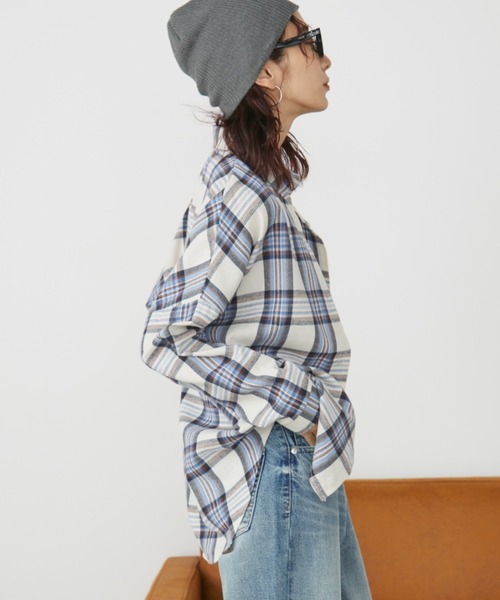 Auntie Rosa Holiday(アンティローザホリデー)の「チェックレギュラーカラーシャツ(シャツ/ブラウス・レディース・ブルー/ブラック・FREE)」の6枚目の写真