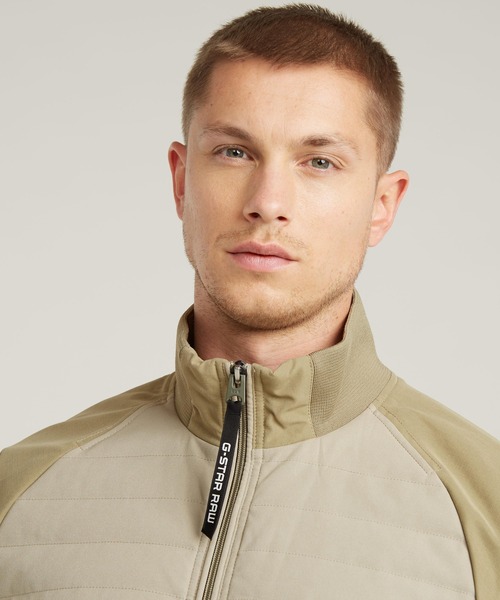 G-STAR（ジースター）の「TRACK OVERSHIRT/切り替えデザイントラックジャケット/撥水ジップアップブルゾン（ジャージ・メンズ・ベージュ系その他/ダークブラック・SMALL/X-LARGE/LARGE/MEDIUM/X-SMALL）」の12枚目の写真