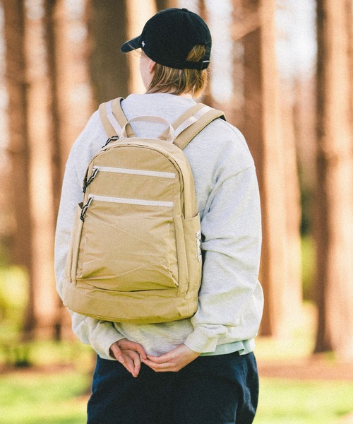 COBMASTER(コブマスター)の「【COBMASTER/コブマスター】Air WP DIZZY PACK 18L / バックパック(バックパック/リュック・メンズ・イエロー/グリーン/ブラック/ベージュ/パープル/レッド/ブルー・FREE)」の1枚目の写真