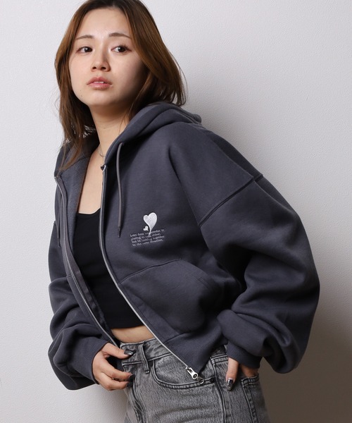 【セール】【別注 上下セット ルームウェア】クロップド丈 ジップパーカー & スウェットワイドパンツ(ドローコード付) ハートワンポイント刺繍 上下セットアップ/ 24AW（ルームウェア/パジャマ）｜make a ray!（メイク ア レイ！）