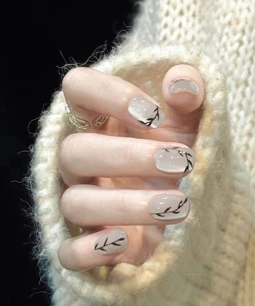 セール】簡単にネイルチップ ハンドネイルチップ ジェルネイル風