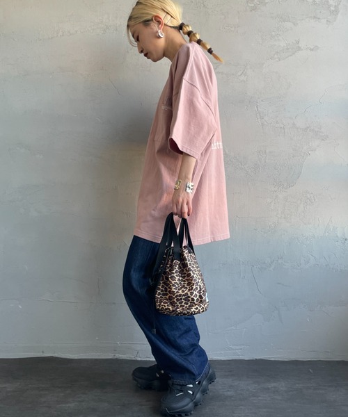 Manhattan Portage（マンハッタンポーテージ）の「[MANHATTAN PORTAGE/マンハッタンポーテージ] 別注 ポケット刺繍 バックプリントTシャツ（Tシャツ/カットソー・レディース・ブラック/ネイビー/ピンク/ホワイト・XL/L/M/S）」の22枚目の写真