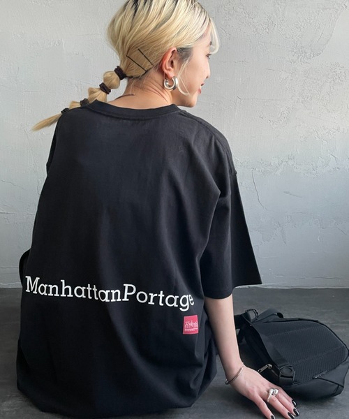 Manhattan Portage（マンハッタンポーテージ）の「[MANHATTAN PORTAGE/マンハッタンポーテージ] 別注 ポケット刺繍 バックプリントTシャツ（Tシャツ/カットソー・レディース・ブラック/ネイビー/ピンク/ホワイト・XL/L/M/S）」の14枚目の写真