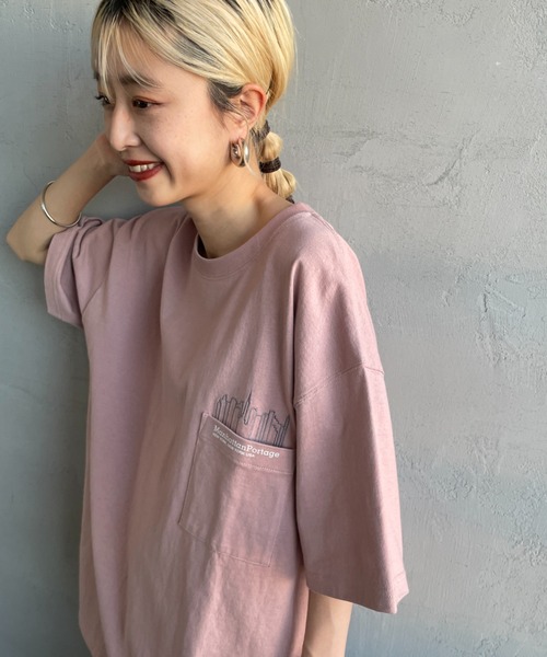 Manhattan Portage（マンハッタンポーテージ）の「[MANHATTAN PORTAGE/マンハッタンポーテージ] 別注 ポケット刺繍 バックプリントTシャツ（Tシャツ/カットソー・レディース・ブラック/ネイビー/ピンク/ホワイト・XL/L/M/S）」の17枚目の写真
