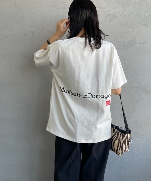 tシャツ 「MANHATTAN PORTAGE/マンハッタンポーテージ」 別注 ポケット刺繍 バックプリントTシャツ レディース メンズ MANHATTAN PORTAGE/マンハッタンポーテージ] 別注 ポケット刺繍