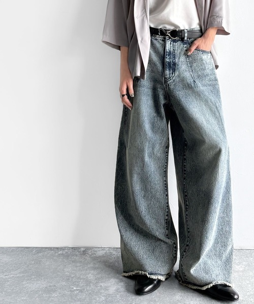 Classical Origin（クラシカルオリジン）の「ヴィンテージ加工ワイド3Dカーブデニムパンツ／Vintage Washed 3D Curve Wide-Leg Denim（デニムパンツ・メンズ・ブルー系2/ブラック系1/ブルー系1・LARGE/MEDIUM/SMALL）」の10枚目の写真