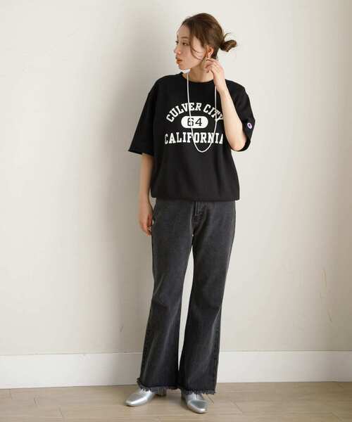 Champion（チャンピオン）の「『別注』Champion×Sonny Label　ロゴスウェットTシャツ（スウェット・レディース・オートミール/ブラック/グレー/ブルー・MEDIUM/LARGE）」の16枚目の写真