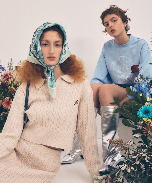 VIS（ビス）の「【DILIGENCE PARLOUR】VIS別注モデルローズ刺繍ポロケーブルニット【セットアップ対応】（ニット/セーター・レディース・ベージュ系その他/ネイビー・FREE）」の4枚目の写真