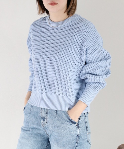 cepo(セポ)の「クロップド丈 ワッフル編みクルーネックプルオーバーニット(ニット/セーター・レディース・ベージュ系その他/ブラック系その他/サックスブルー/オフホワイト・M)」の4枚目の写真