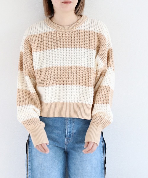 cepo(セポ)の「クロップド丈 ワッフル編みクルーネックプルオーバーニット(ニット/セーター・レディース・ベージュ系その他/ブラック系その他/サックスブルー/オフホワイト・M)」の6枚目の写真