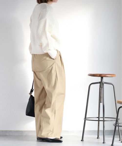 cepo(セポ)の「クロップド丈 ワッフル編みクルーネックプルオーバーニット(ニット/セーター・レディース・ベージュ系その他/ブラック系その他/サックスブルー/オフホワイト・M)」の21枚目の写真