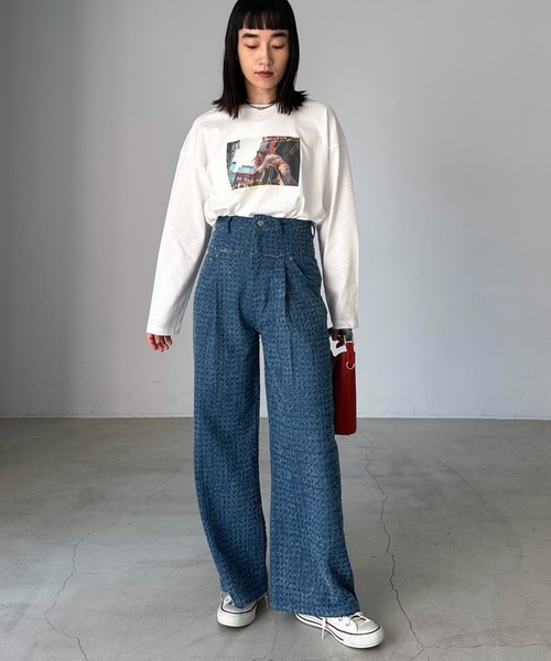 Doux archives(ドゥアルシーヴ)の「クラッシュデニムタックパンツ(デニムパンツ・レディース・ブルー/ネイビー・SMALL/MEDIUM)」の15枚目の写真