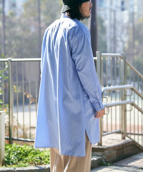 NO NEED（ノーニード）の「Aラインブロードロングシャツ（シャツ/ブラウス・メンズ・ブルー/ホワイト/その他1/その他2/ブルー系・M/L）」の9枚目の写真