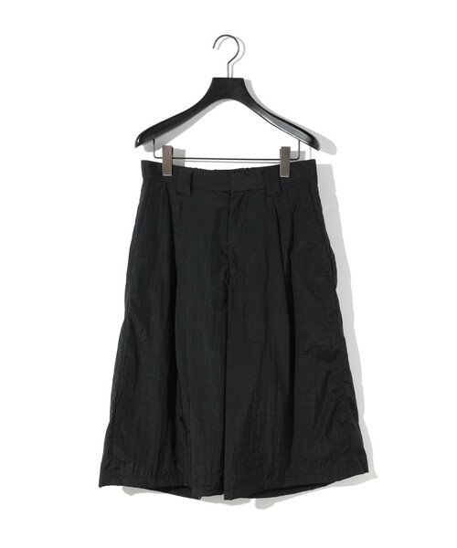 MIDIUMISOLID(ミディウミソリッド)の「MIDIUMISOLID Men’s ナイロンハーフパンツ(その他パンツ・メンズ・ベージュ/ブラック・48)」の3枚目の写真