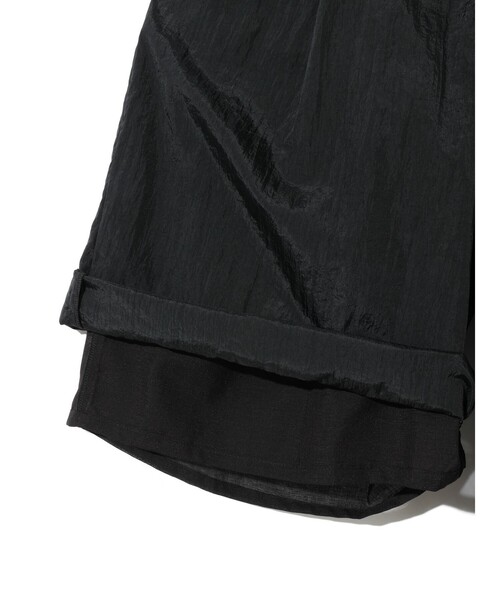 MIDIUMISOLID(ミディウミソリッド)の「MIDIUMISOLID Men’s ナイロンハーフパンツ(その他パンツ・メンズ・ベージュ/ブラック・48)」の19枚目の写真