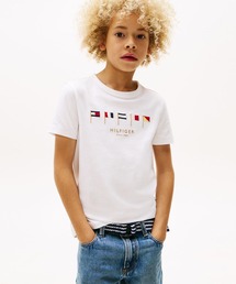 TOMMY HILFIGER | BOYS マルチフラッグエンブロイダリーレギュラーTシャツ(Tシャツ/カットソー)