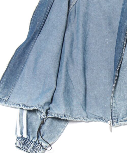 GORGE（ゴージ）の「《ライン入り×ショート丈》レディース デニム ブルゾン ドローコード ストリート 春秋アウター（ブルゾン・レディース・ブラック/ブルー・F）」の4枚目の写真