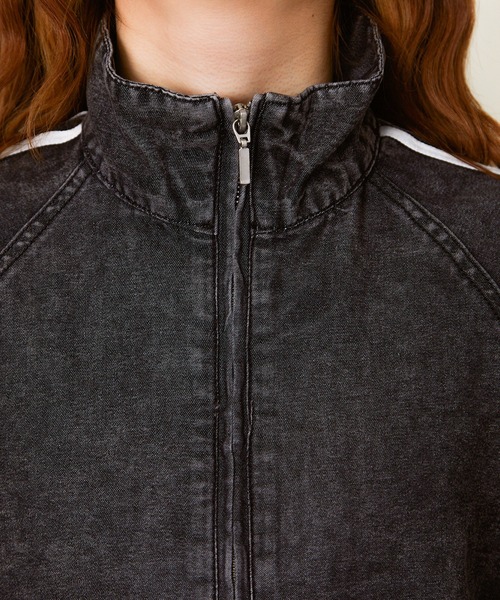 GORGE（ゴージ）の「《ライン入り×ショート丈》レディース デニム ブルゾン ドローコード ストリート 春秋アウター（ブルゾン・レディース・ブラック/ブルー・F）」の8枚目の写真