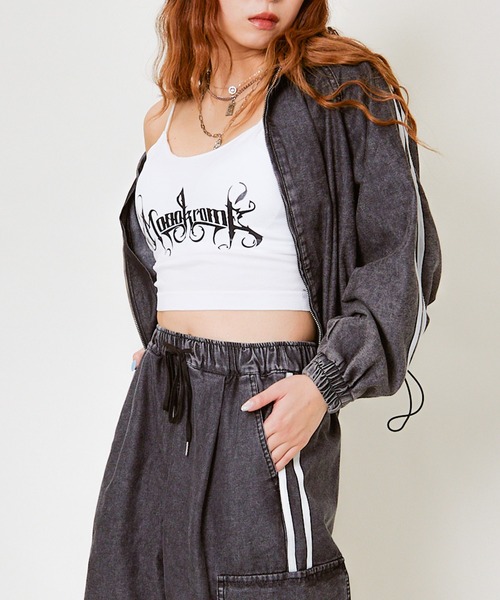 GORGE（ゴージ）の「《ライン入り×ショート丈》レディース デニム ブルゾン ドローコード ストリート 春秋アウター（ブルゾン・レディース・ブラック/ブルー・F）」の16枚目の写真